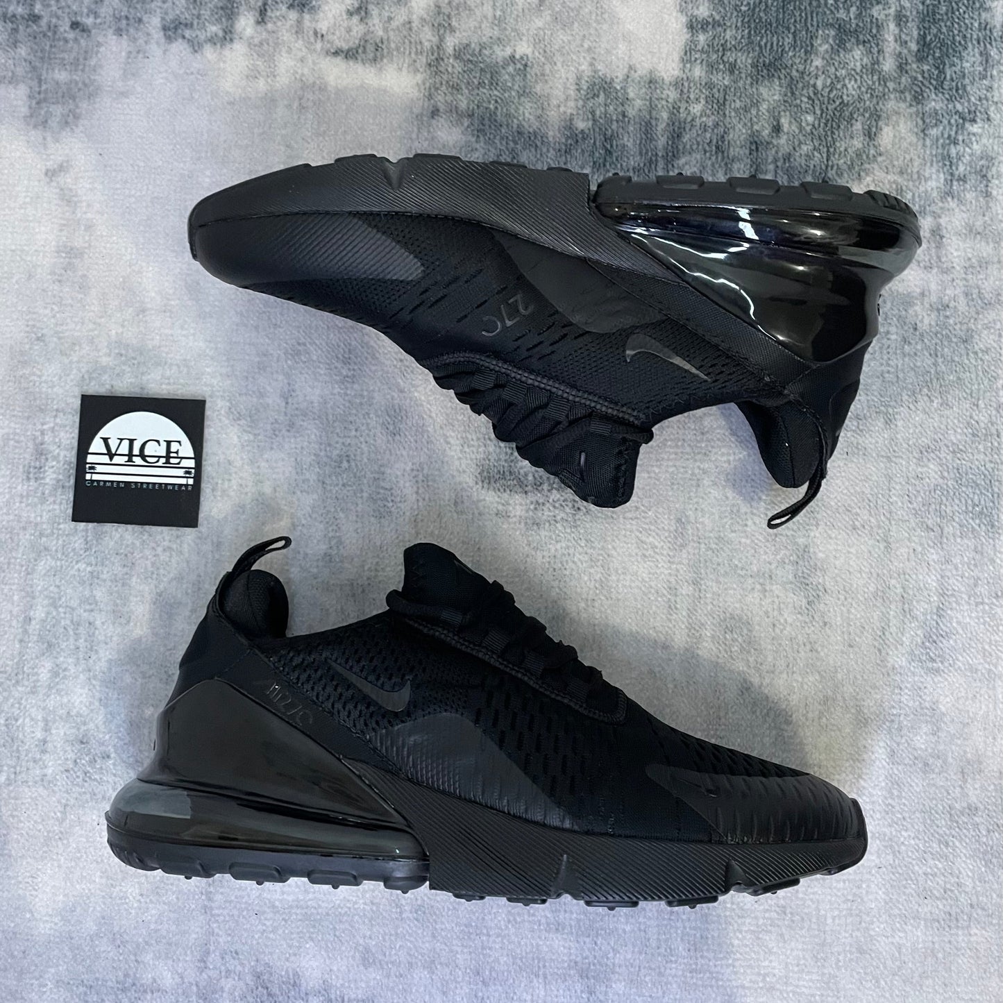 NIKE AIRMAX 270