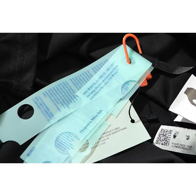 OFF-WHITE SPRAY MARKER ARROW TEE