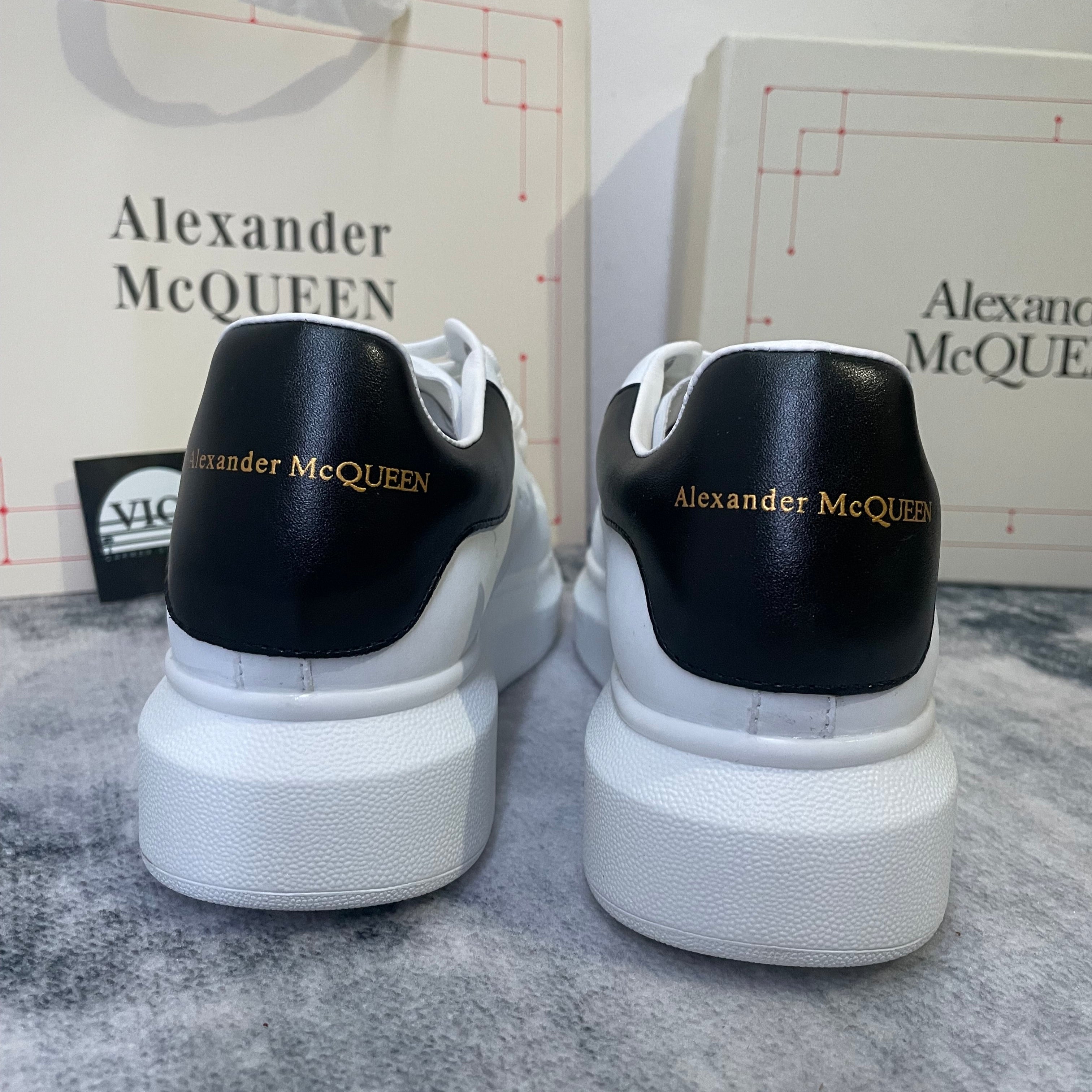ALEXANDER MCQUEEN OVERSIZE