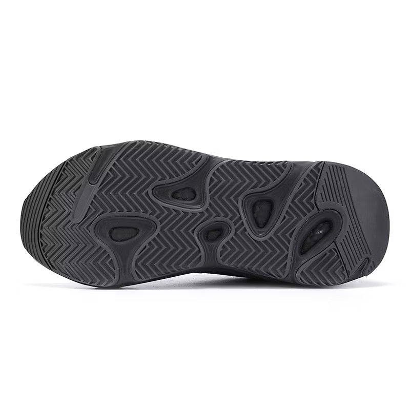 YEEZY BOOST 700 BLACK