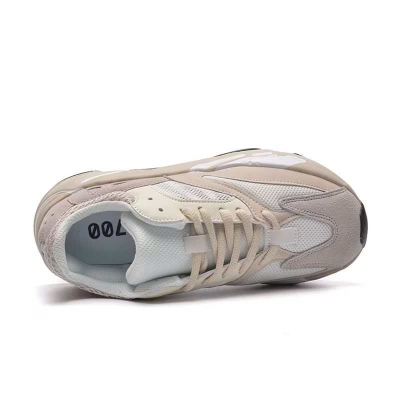 YEEZY BOOST 700 CREAM