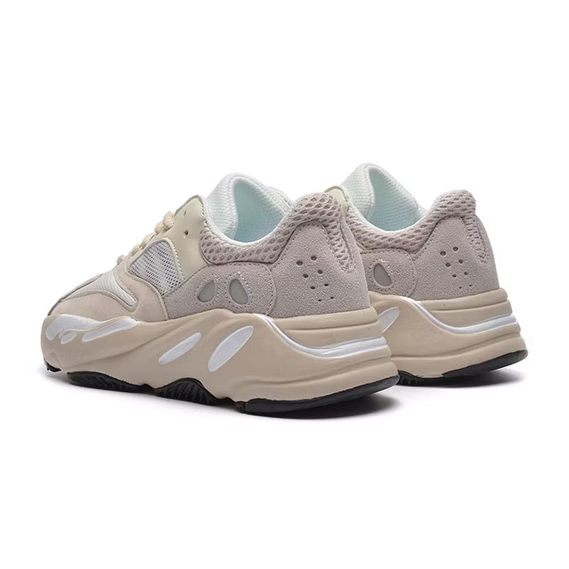 YEEZY BOOST 700 CREAM