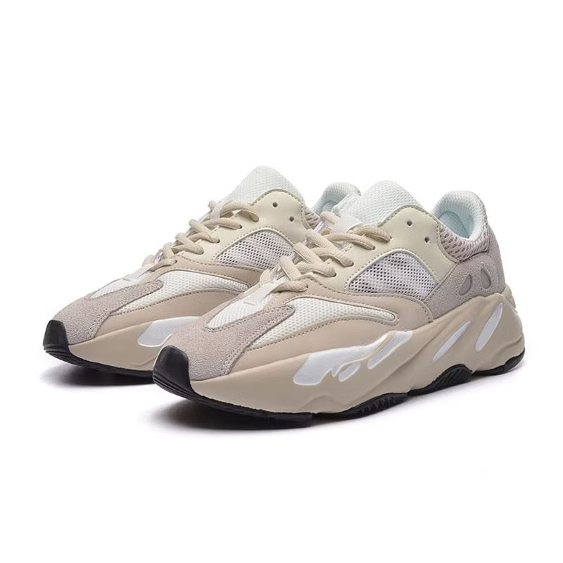 YEEZY BOOST 700 CREAM