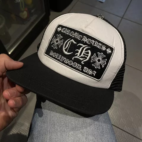 GORRA CHROME HEARTS
